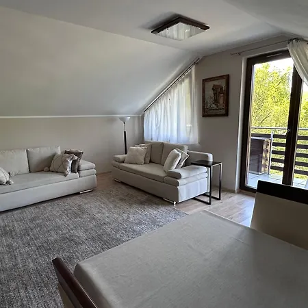 Apartment Artur Z Miejscem Parkingowym Podziemnym, Rowerownia, Self Check In, Wifi *